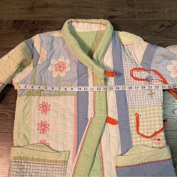 Vintage Quilt coat handmade patchwork quilted coat floral details - Picture 4 of 11